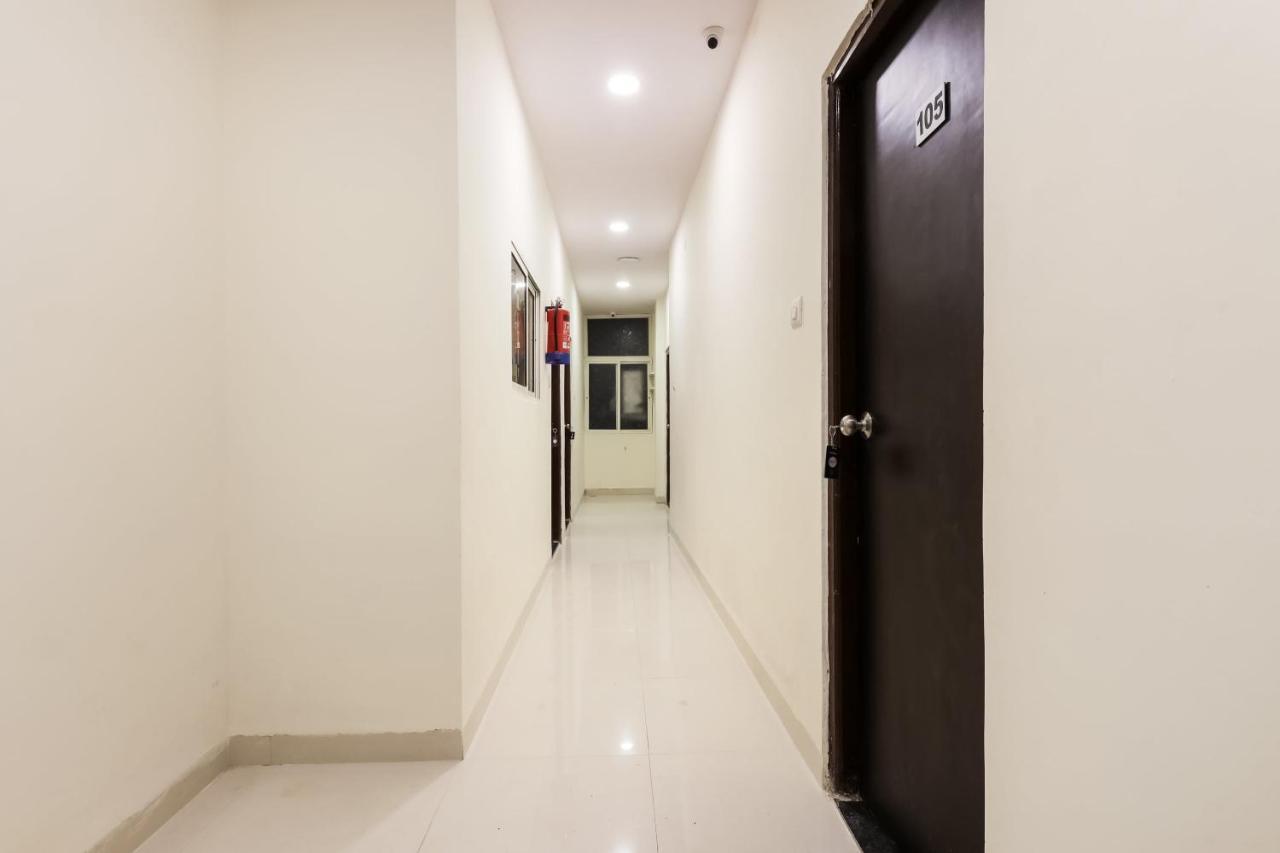 Oyo Flagship 30861 Hotel Velocity Vijay Nagar Indore Buitenkant foto